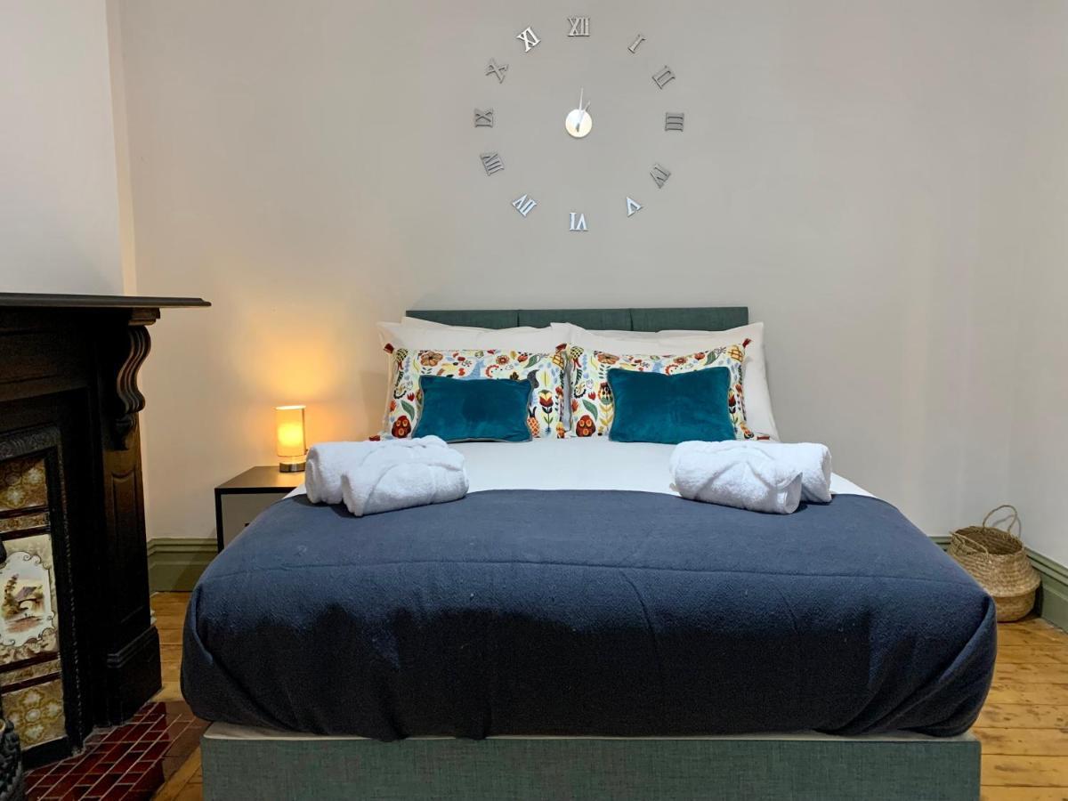 Stamer House By Yourstays, Stylish Quirky House, With 4 Double Bedrooms, Book Now! Stoke-on-Trent Exterior foto