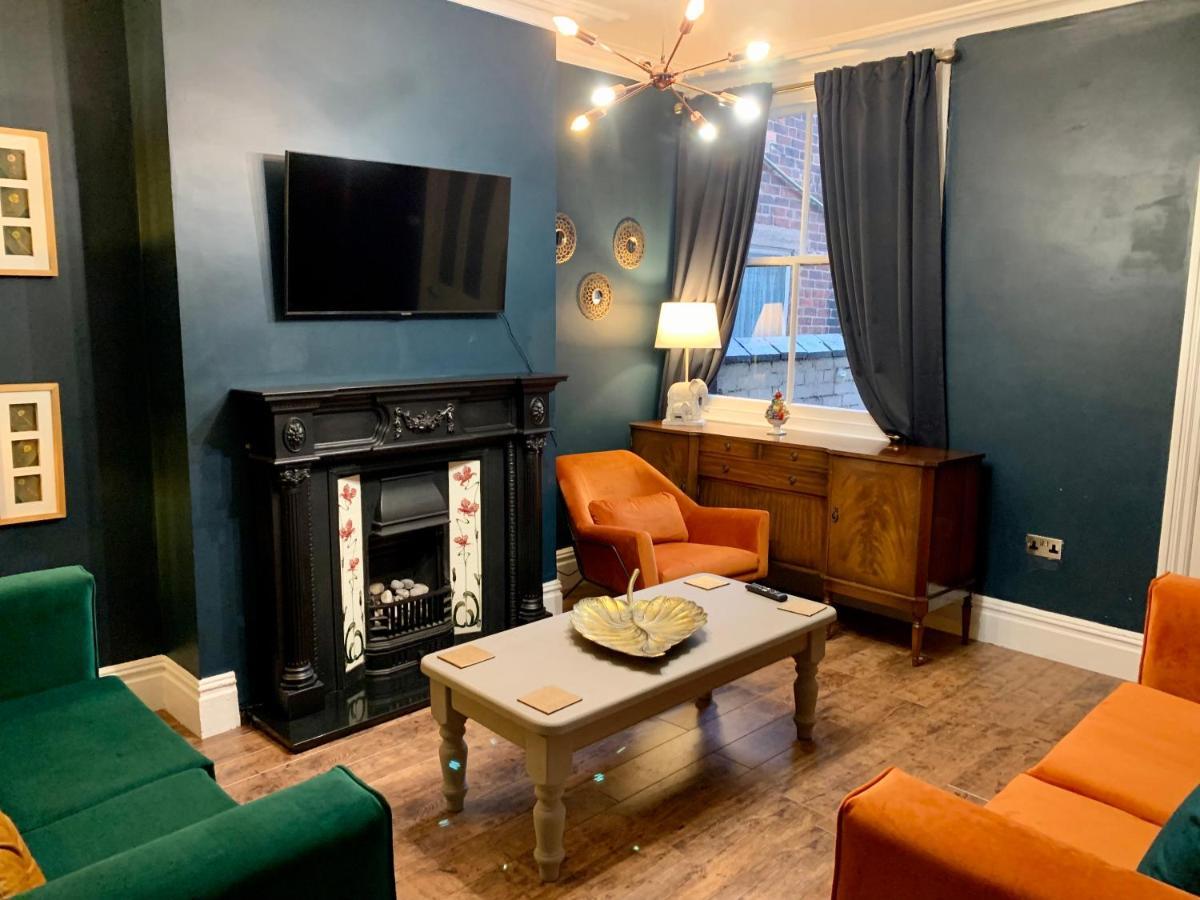 Stamer House By Yourstays, Stylish Quirky House, With 4 Double Bedrooms, Book Now! Stoke-on-Trent Exterior foto