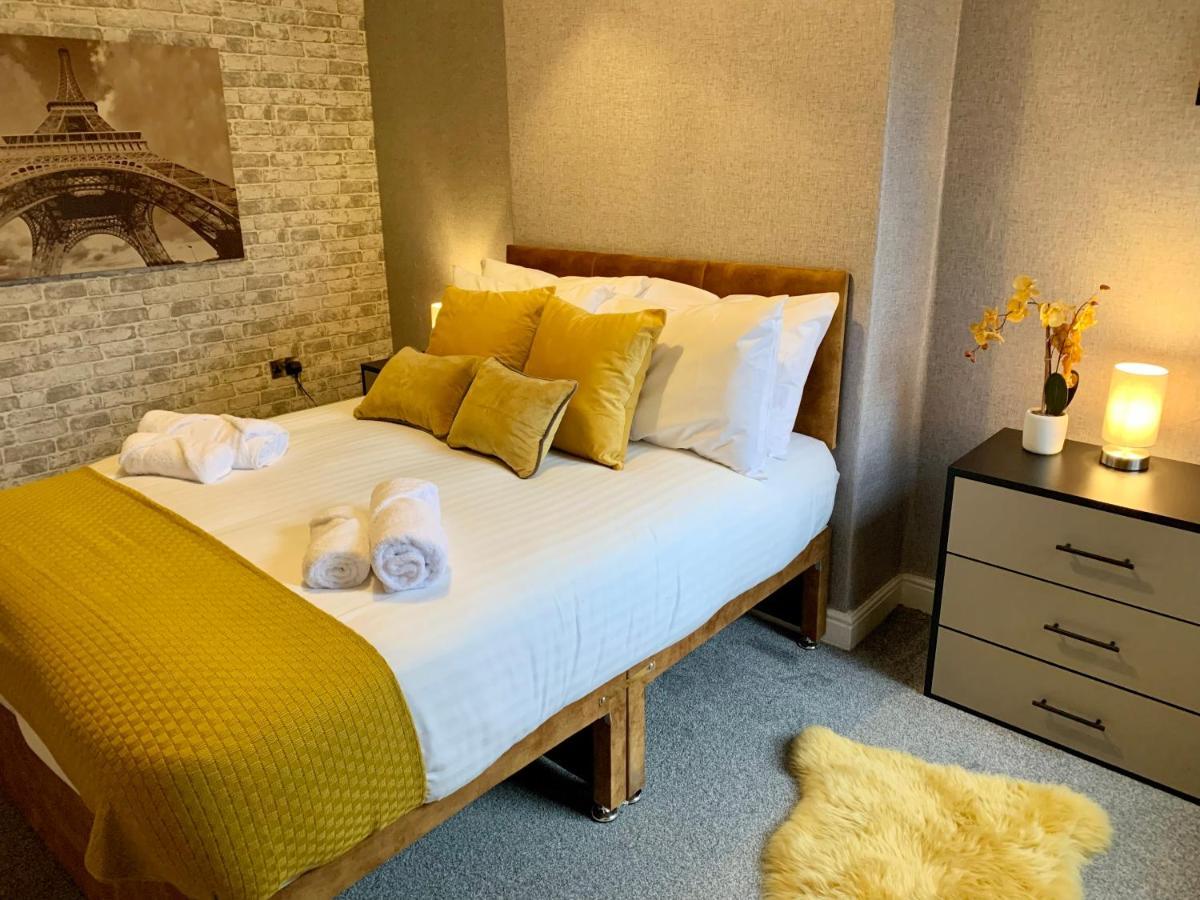 Stamer House By Yourstays, Stylish Quirky House, With 4 Double Bedrooms, Book Now! Stoke-on-Trent Exterior foto