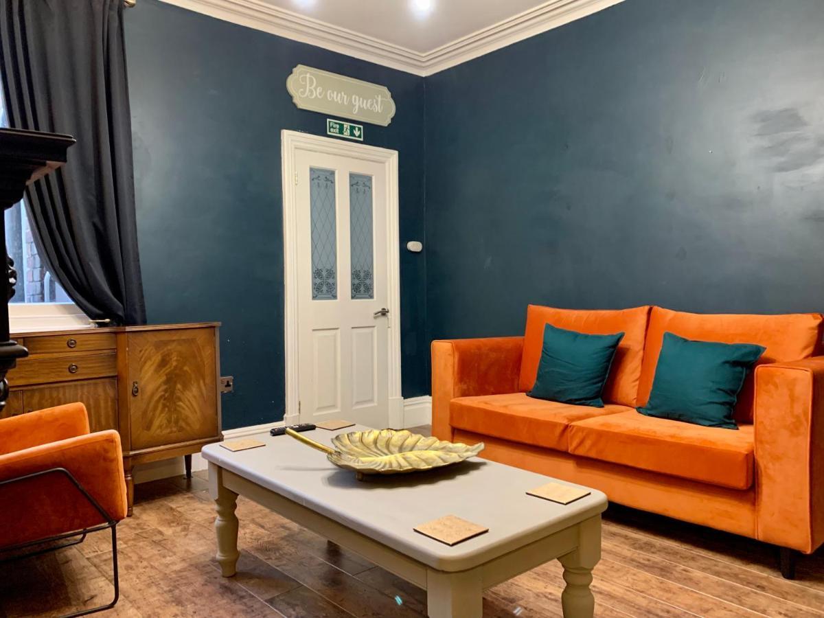 Stamer House By Yourstays, Stylish Quirky House, With 4 Double Bedrooms, Book Now! Stoke-on-Trent Exterior foto